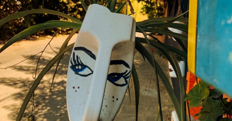 Innovative Gartengestaltung: Wie Upcycling aus Plastiktüten Ihren Außenbereich verwandeln kann